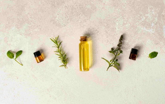 diffrences between essential oil and normal oils