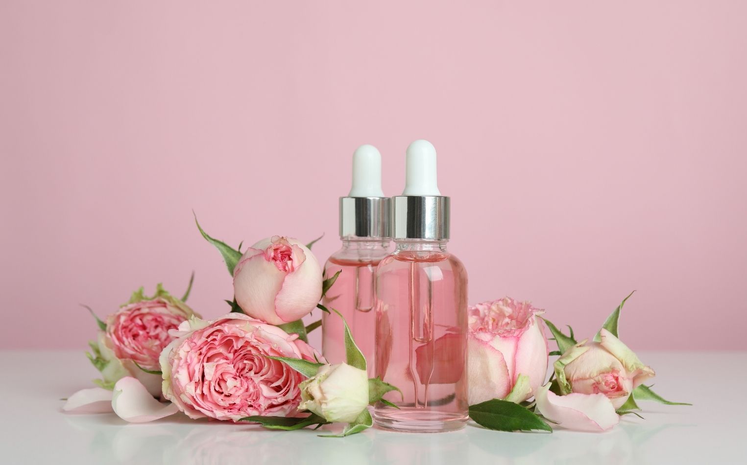 benefits of rose oil for skin, hair and face