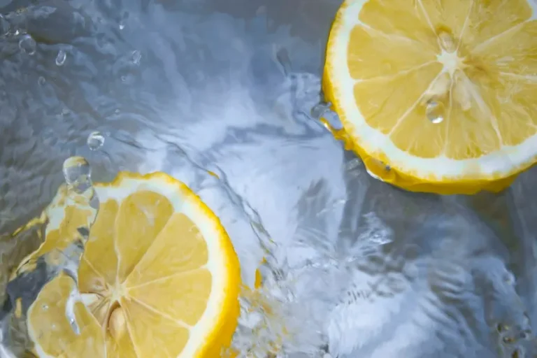 Citrus and marine notes – Emerald Kalama